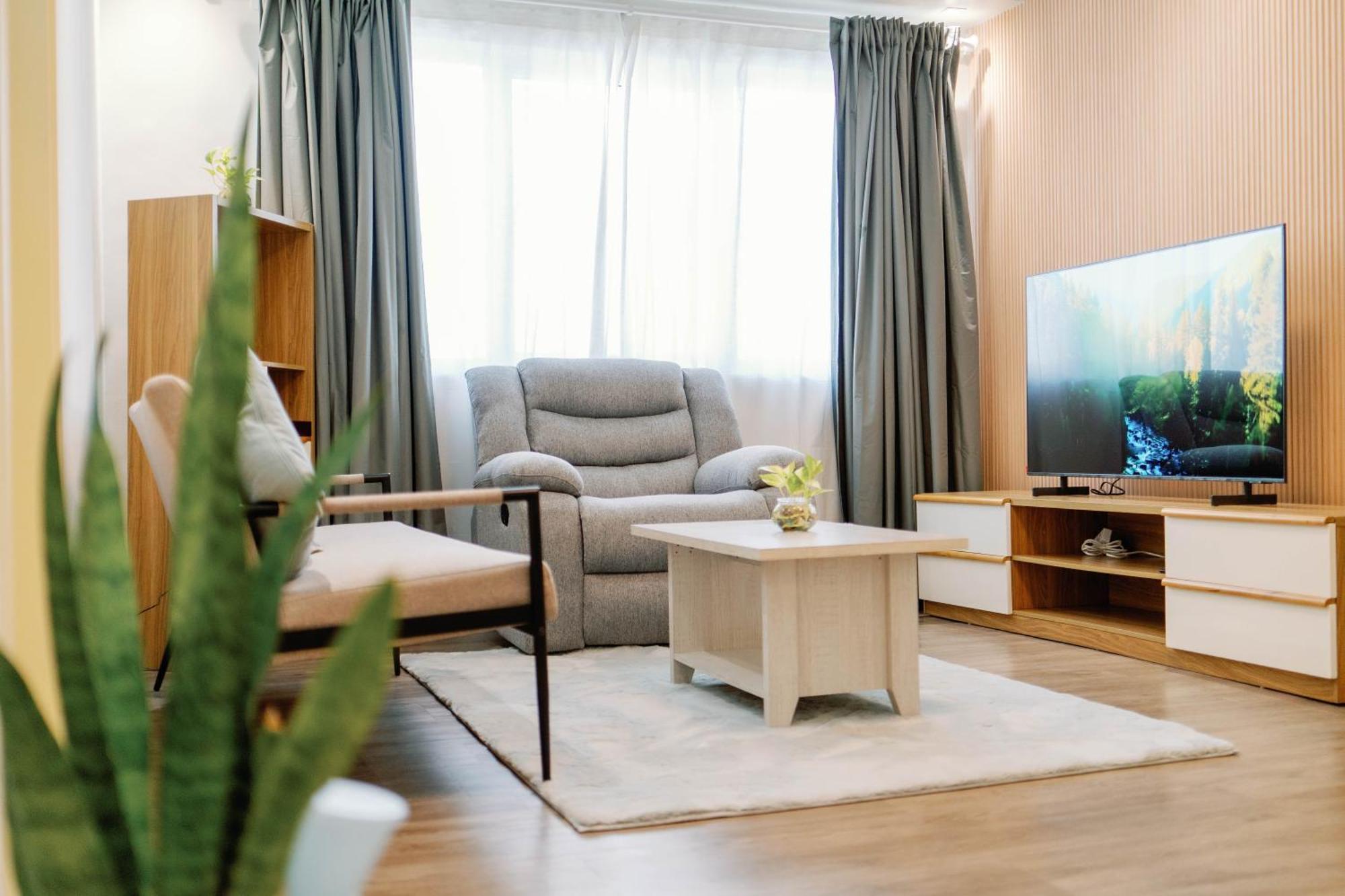 Cozy 2-Bedroom At South Of Market Soma Bgc Near Sm Aura, Market! Market! & Bonifacio High Street Taguig Exterior foto