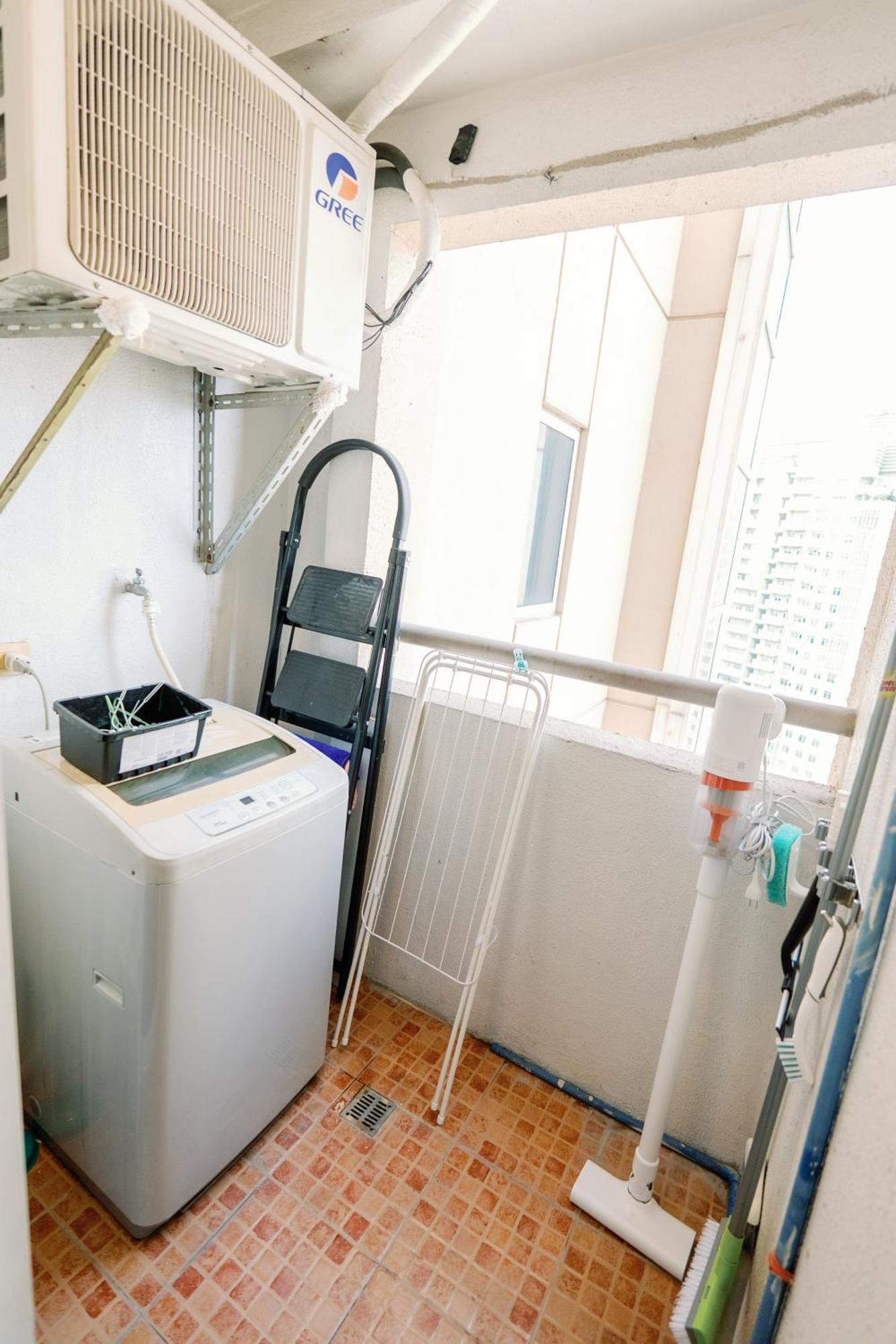 Cozy 2-Bedroom At South Of Market Soma Bgc Near Sm Aura, Market! Market! & Bonifacio High Street Taguig Exterior foto